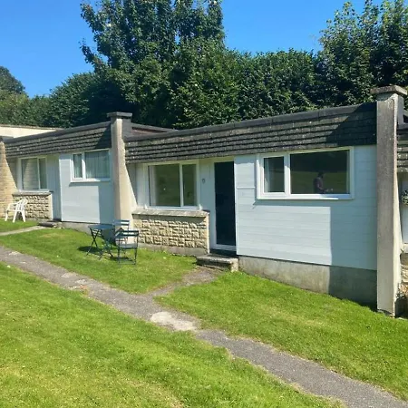 49 Hotel, 2 Bedroom Sleeps 4